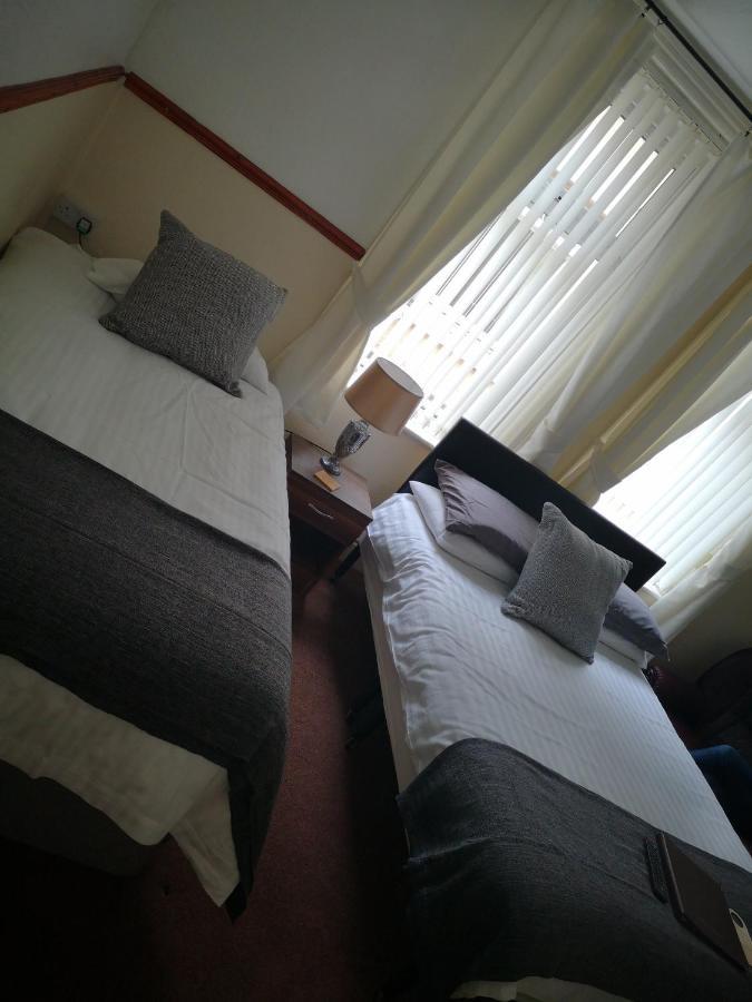 Lynbar Hotel بلاكبول المظهر الخارجي الصورة